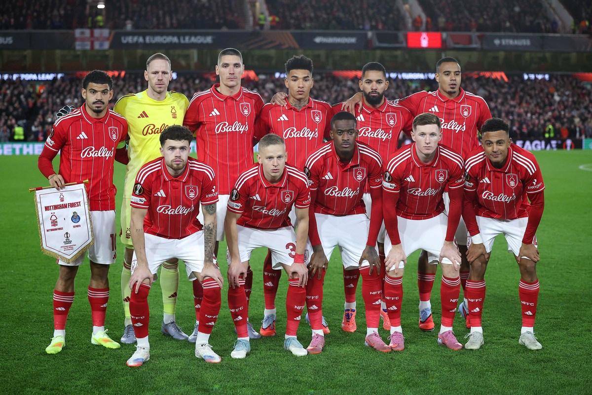 AC米兰训练开放日,加时末段刷新队史纪录引欢呼,西甲在即,心理建设被强调的简单介绍 AC米兰训练开放日,加时末段刷新队史纪录引欢呼,西甲在即,心理建设被强调的简单介绍